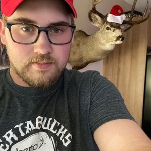 Meet your Posher, Sam